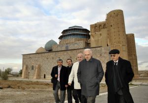 A.Ü'den Kazakistan çıkarması